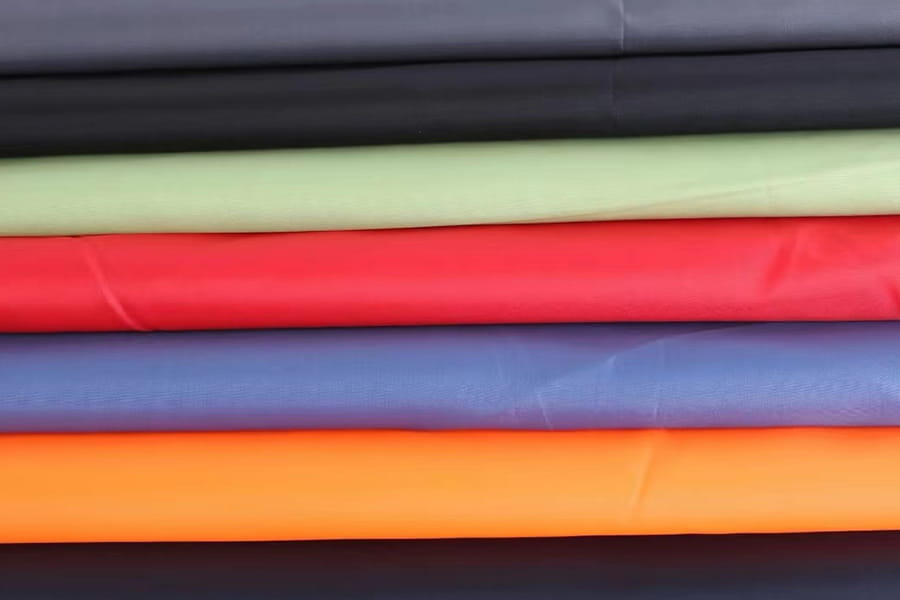 Polyester-taffet